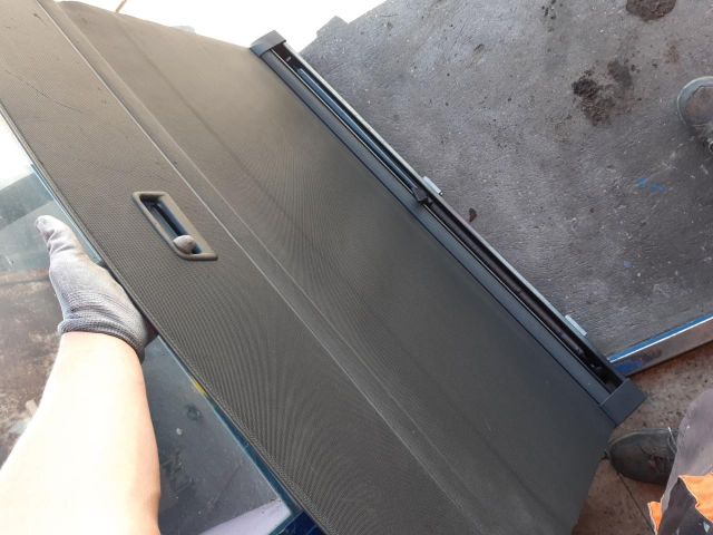 bontott AUDI A4 B7 Csomagtér Roló