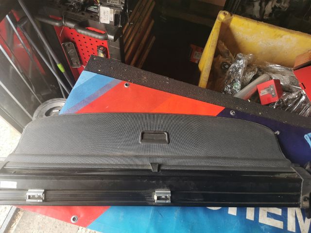 bontott AUDI A4 B7 Csomagtér Roló