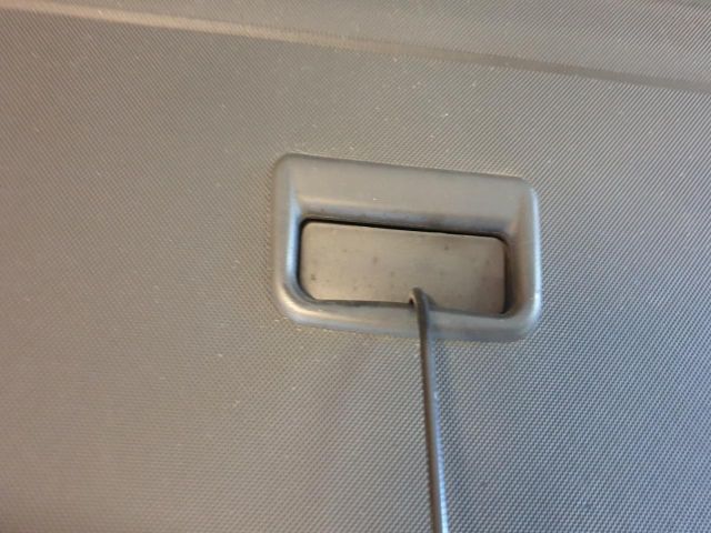 bontott AUDI A4 B7 Csomagtér Roló