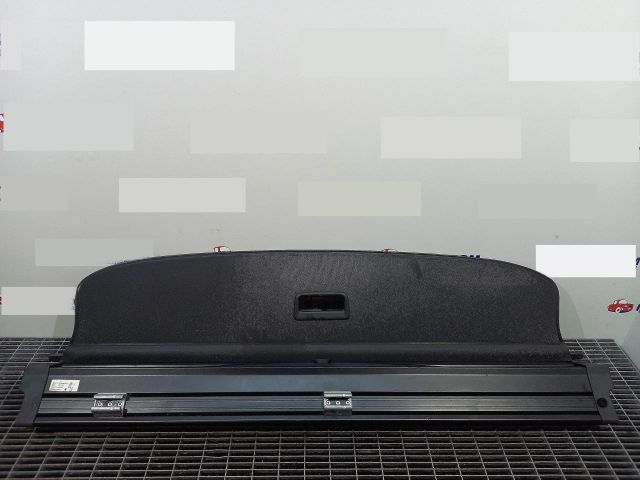 bontott AUDI A4 B7 Csomagtér Roló