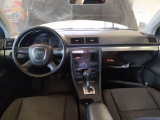 bontott AUDI A4 B7 Csomagtér Világítás