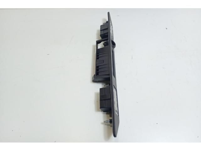 bontott AUDI A4 B7 Csomagtérajtó Díszléc