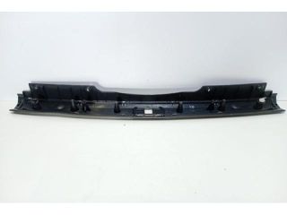 bontott AUDI A4 B7 Csomagtérajtó Díszléc