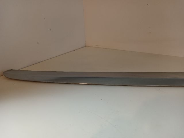 bontott AUDI A4 B7 Csomagtérajtó Díszléc