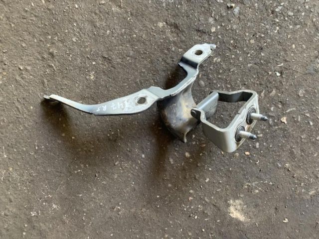 bontott AUDI A4 B7 Csomagtérajtó Jobb Zsanér