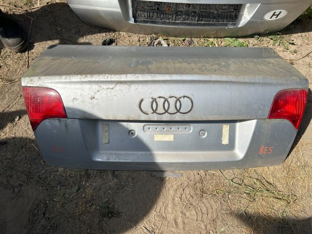 bontott AUDI A4 B7 Csomagtérajtó (Részeivel)