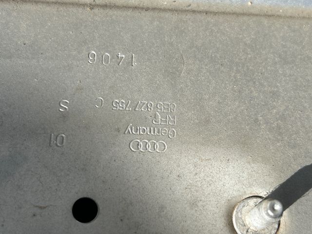 bontott AUDI A4 B7 Csomagtérajtó (Részeivel)