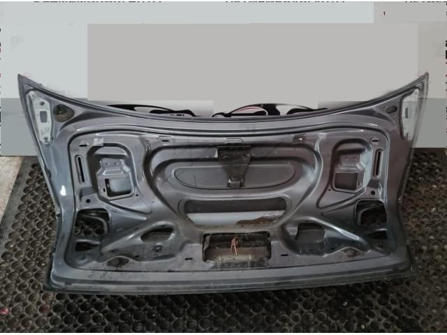 bontott AUDI A4 B7 Csomagtérajtó (Üres lemez)