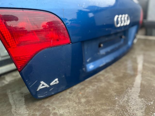 bontott AUDI A4 B7 Csomagtérajtó (Üres lemez)