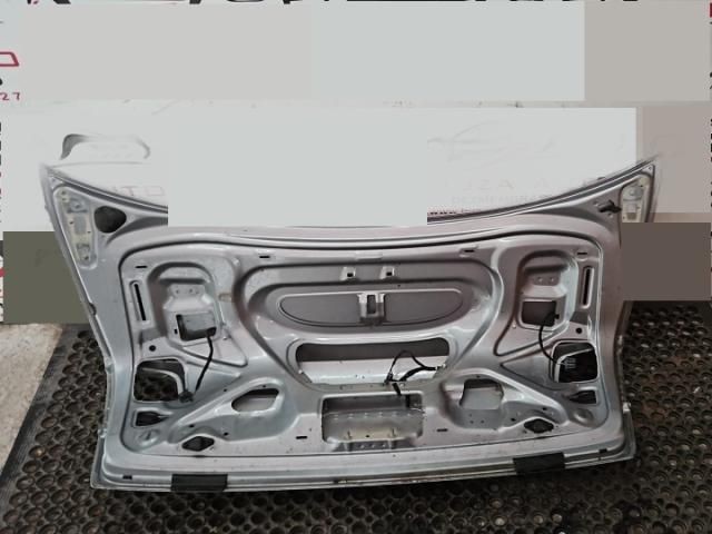 bontott AUDI A4 B7 Csomagtérajtó (Üres lemez)