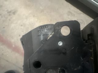 bontott AUDI A4 B7 Csomagtérajtó Zárszerkezet