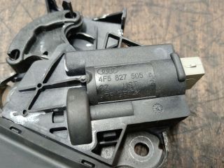 bontott AUDI A4 B7 Csomagtérajtó Zárszerkezet