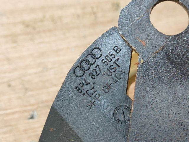 bontott AUDI A4 B7 Csomagtérajtó Zárszerkezet