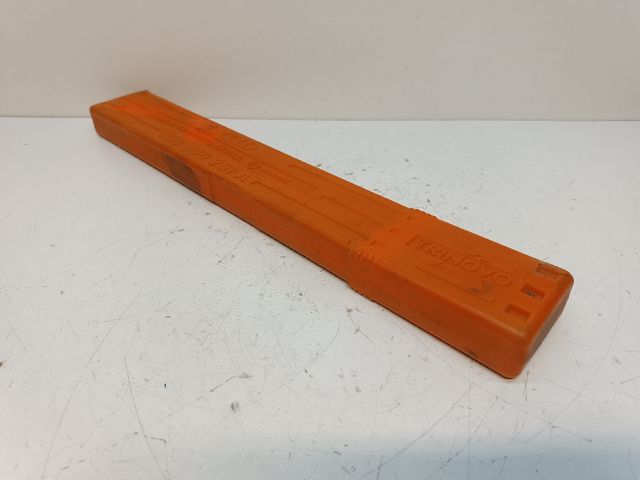 bontott AUDI A4 B7 Elakadásjelző Háromszög