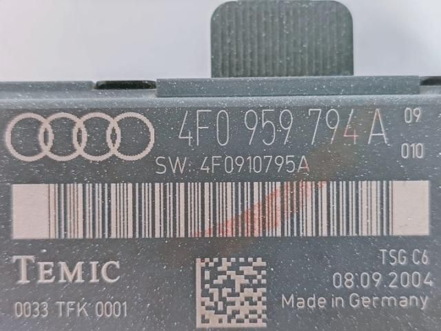 bontott AUDI A4 B7 Elektronika (Magában)