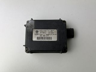 bontott AUDI A4 B7 Elektronika (Magában)