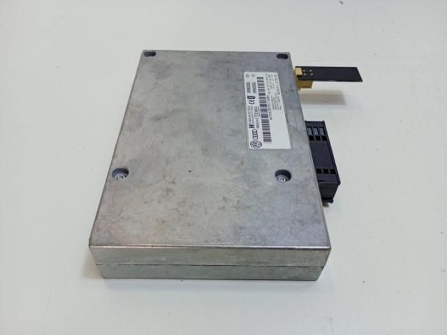 bontott AUDI A4 B7 Elektronika (Magában)