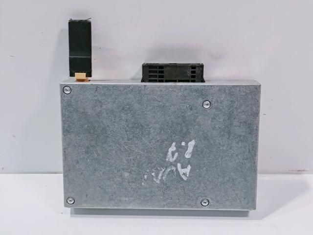 bontott AUDI A4 B7 Elektronika (Magában)