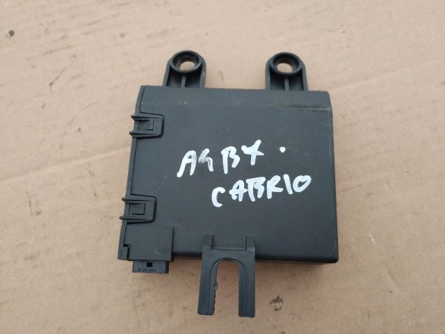 bontott AUDI A4 B7 Elektronika (Magában)