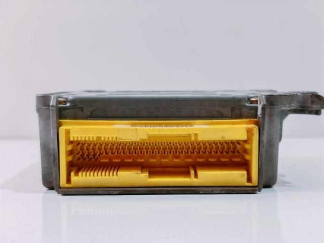 bontott AUDI A4 B7 Elektronika (Magában)