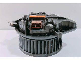 bontott AUDI A4 B7 Előtét Ellenállás Fűtőmotor