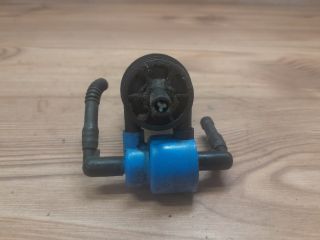 bontott AUDI A4 B7 Első Ablakmosó Szivattyú