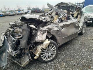 bontott AUDI A4 B7 Első Ablakmosó Szivattyú