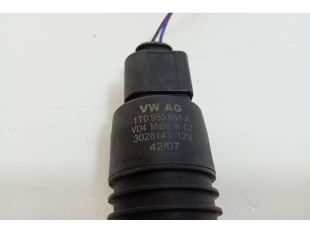 bontott AUDI A4 B7 Első Ablakmosó Szivattyú