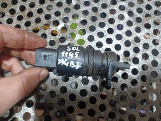 bontott AUDI A4 B7 Első Ablakmosó Szivattyú