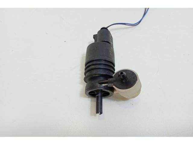 bontott AUDI A4 B7 Első Ablakmosó Szivattyú