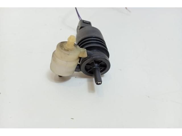 bontott AUDI A4 B7 Első Ablakmosó Szivattyú