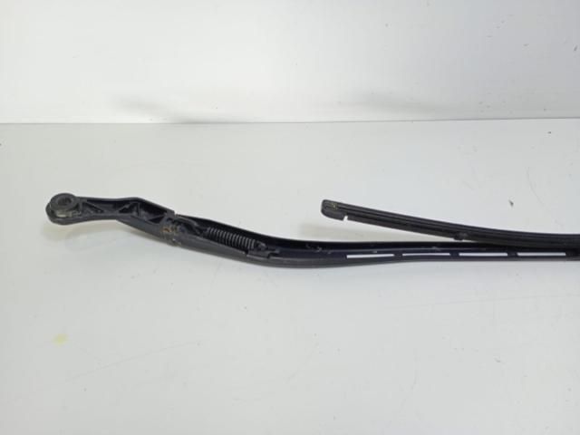 bontott AUDI A4 B7 Első Ablaktörlő Kar