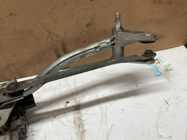 bontott AUDI A4 B7 Első Ablaktörlő Szerkezet Motorral