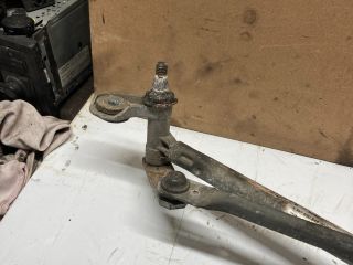 bontott AUDI A4 B7 Első Ablaktörlő Szerkezet Motorral