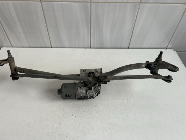 bontott AUDI A4 B7 Első Ablaktörlő Szerkezet Motorral