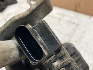 bontott AUDI A4 B7 Első Ablaktörlő Szerkezet Motorral