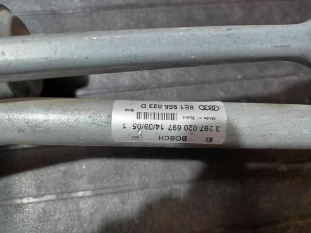 bontott AUDI A4 B7 Első Ablaktörlő Szerkezet