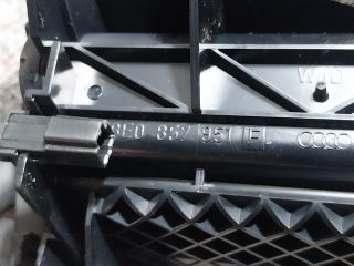 bontott AUDI A4 B7 Első Hamutartó