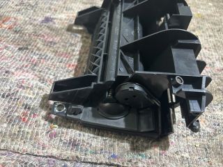 bontott AUDI A4 B7 Első Hamutartó