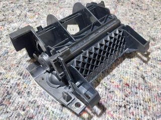 bontott AUDI A4 B7 Első Hamutartó