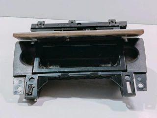 bontott AUDI A4 B7 Első Hamutartó