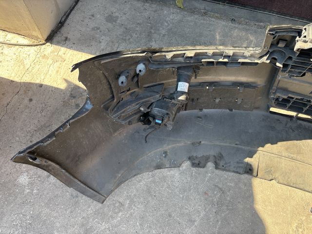 bontott AUDI A4 B7 Első Lökhárító (Részeivel)