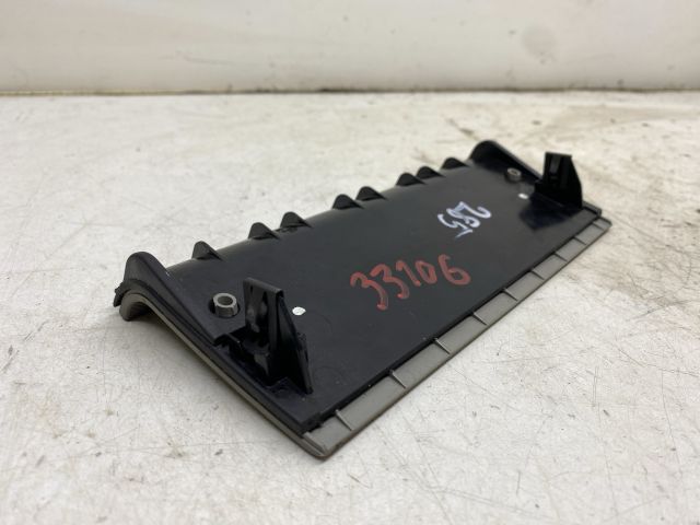 bontott AUDI A4 B7 Első Tároló Rekesz Fedél