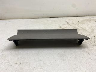 bontott AUDI A4 B7 Első Tároló Rekesz Fedél