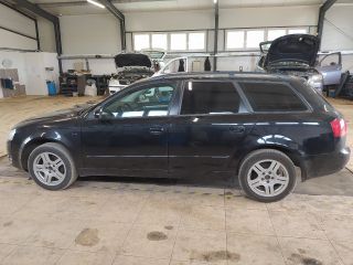 bontott AUDI A4 B7 Fékfolyadék Tartály