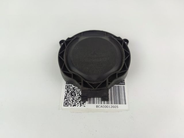 bontott AUDI A4 B7 Fényszóró Lámpabúra Fedél