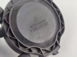 bontott AUDI A4 B7 Fényszóró Lámpabúra Fedél