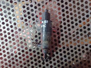 bontott AUDI A4 B7 Fényszórómosó Szivattyú