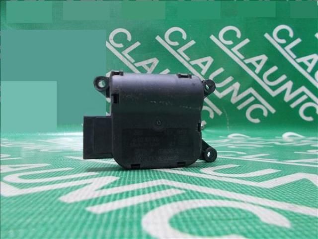 bontott AUDI A4 B7 Fűtés Állító Motor