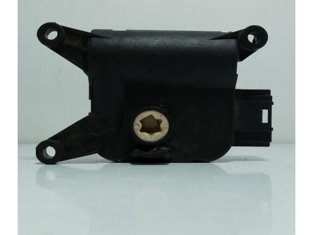 bontott AUDI A4 B7 Fűtés Állító Motor